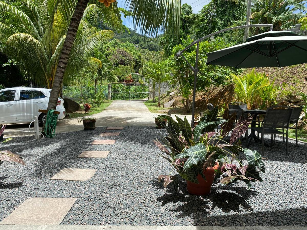 Mer Riviere Self Catering Apartment โบวาลง ภายนอก รูปภาพ