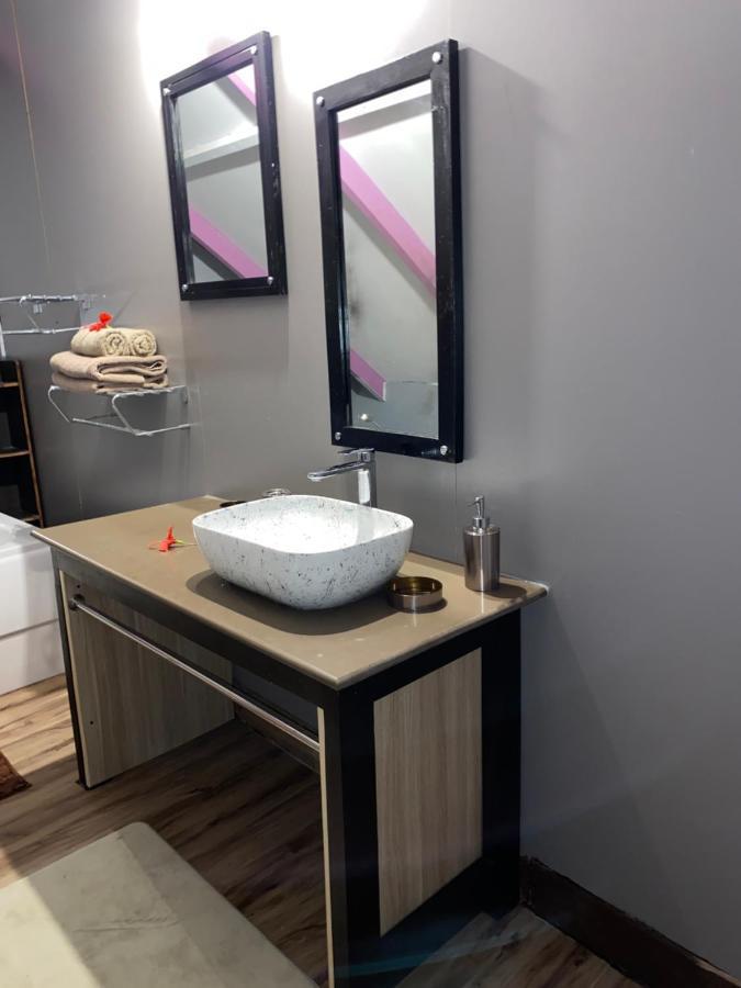 Mer Riviere Self Catering Apartment โบวาลง ภายนอก รูปภาพ